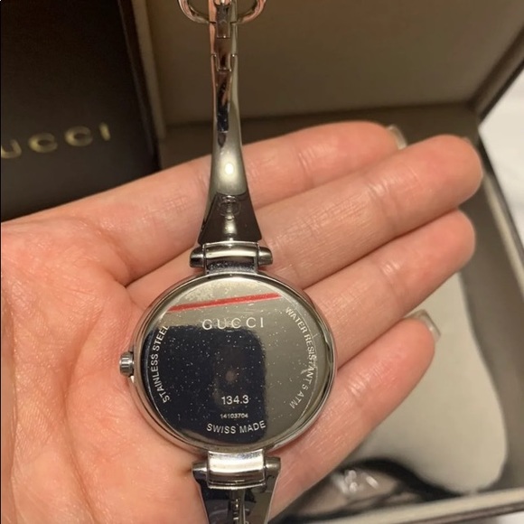 Gucci watch biggest version of style - Picture 3 of 4